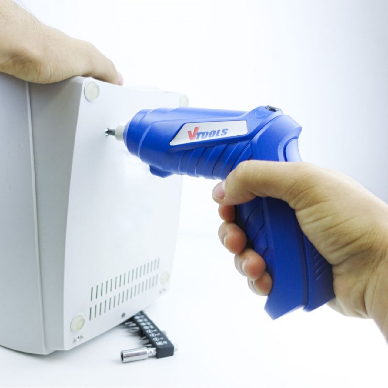 پیچ گوشتی شارژی 3.6 ولت وی تولز مدل VT1213 مجموعه 12 عددی